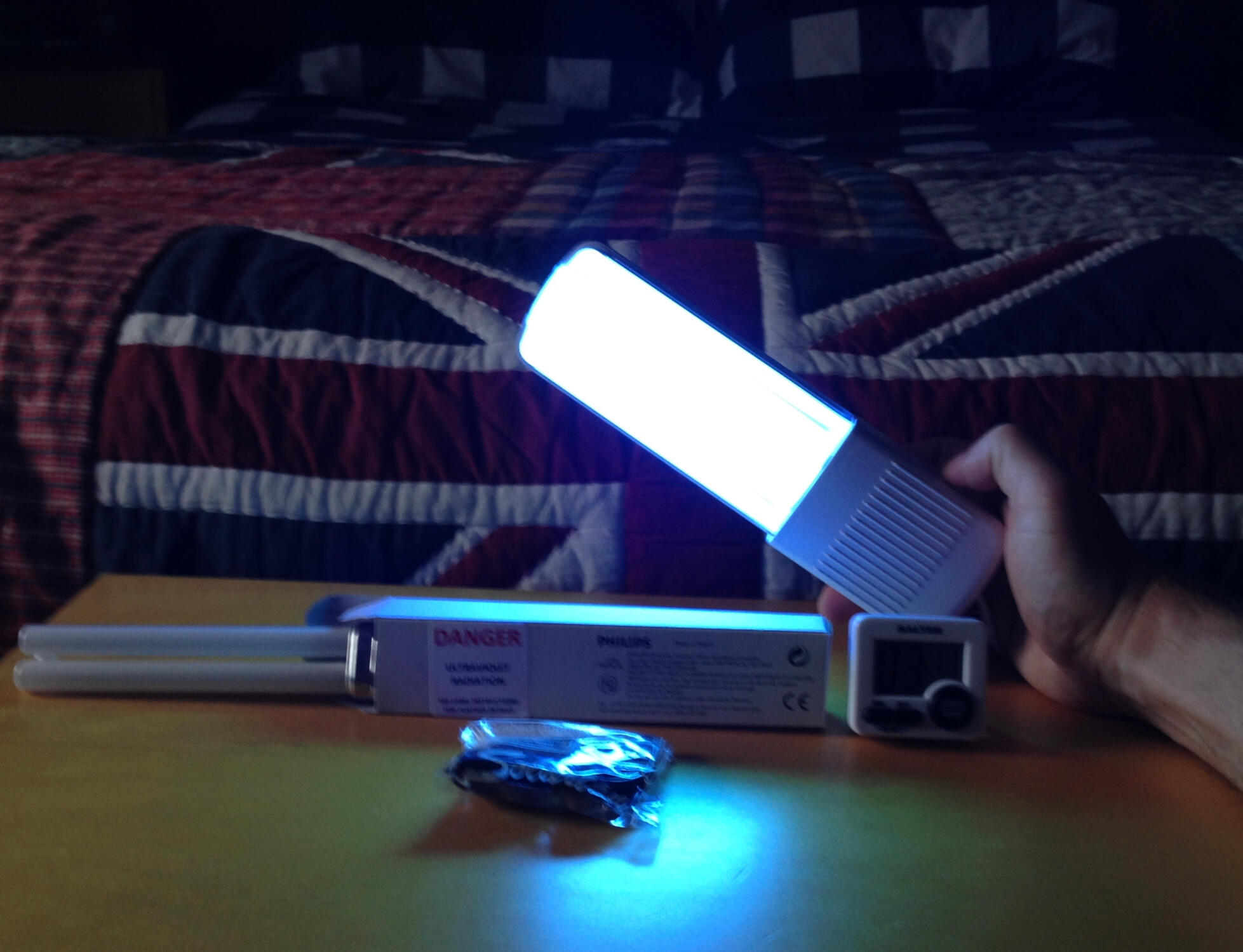 Flexi Lamp twin-tubes = 9w UVB Narrowband Lamp p1